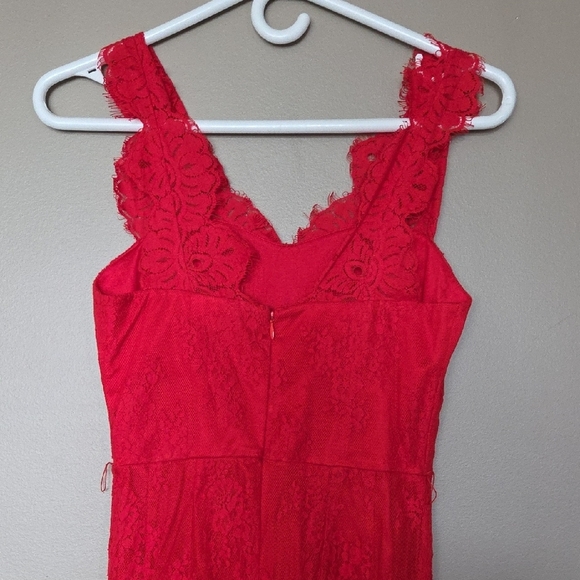 Tristan Red Ruffled Sheath Dress V-Neck Sleeveless Size 1 - Picture 2 of 3